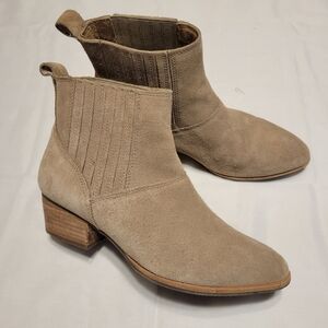 Hush Puppies Taupe Suede Ankle Boots Size 8
